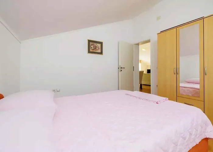 Apartmán In 47579