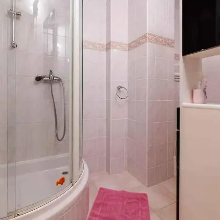 In 47579 Apartment Grizane-Belgrad