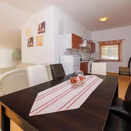 Apartamento In 47579