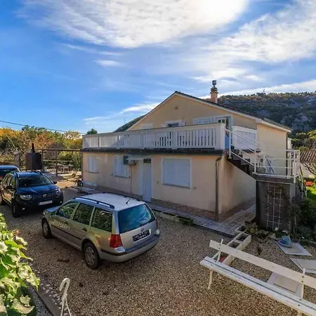 In 47579 Apartamento *